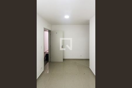 Cozinha e Sala de apartamento para alugar com 1 quarto, 40m² em Parque São Rafael, São Paulo