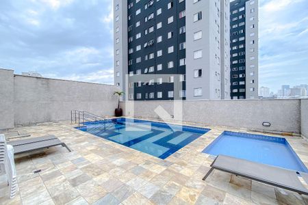 Apartamento à venda com 34m², 1 quarto e sem vagaÁrea comum - Piscina