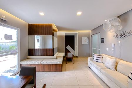 Apartamento à venda com 34m², 1 quarto e sem vagaÁrea comum - Salão de festas