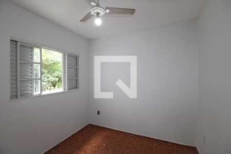 Casa à venda com 150m², 3 quartos e 2 vagasQuarto 2 - Suíte