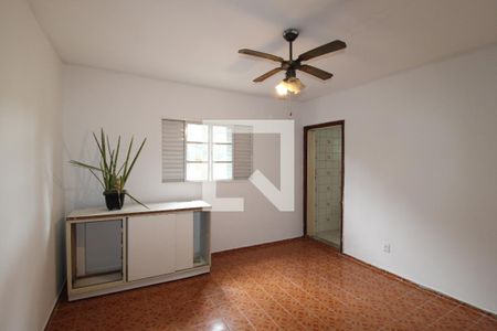 Casa à venda com 150m², 3 quartos e 2 vagasQuarto 3 - Suíte