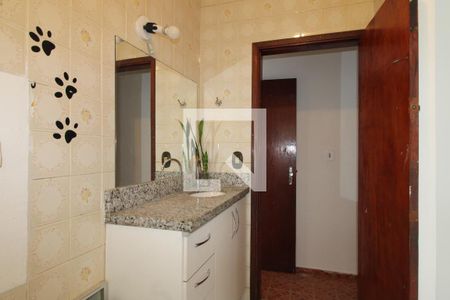 Casa à venda com 150m², 3 quartos e 2 vagasBanheiro da Suíte 1