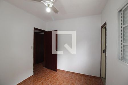 Casa à venda com 150m², 3 quartos e 2 vagasQuarto 2 - Suíte