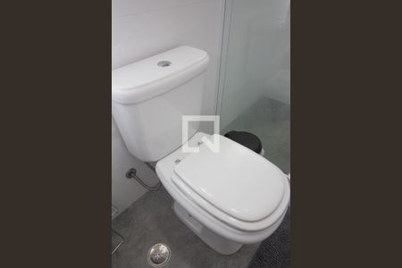 Casa à venda com 170m², 3 quartos e 6 vagasBanheiro da Suíte 3 