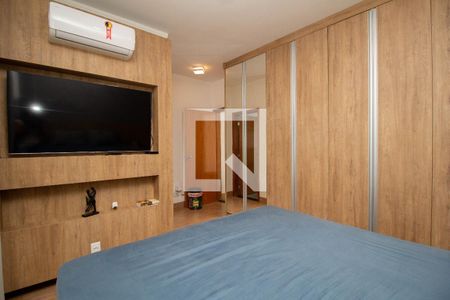 Casa à venda com 170m², 3 quartos e 6 vagasQuarto 3 - Suíte 3