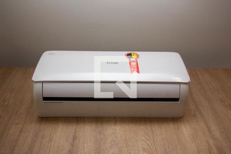 Casa à venda com 170m², 3 quartos e 6 vagasDetalhe - Quarto 3 - Suíte 3