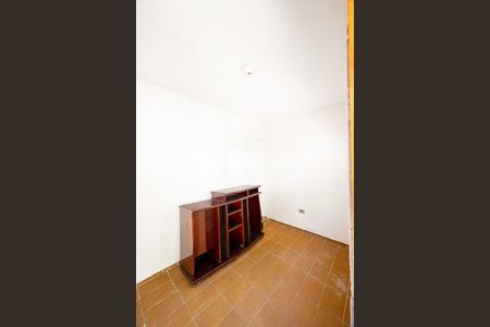 Quarto 2 de casa para alugar com 3 quartos, 120m² em Vila Mira, São Paulo