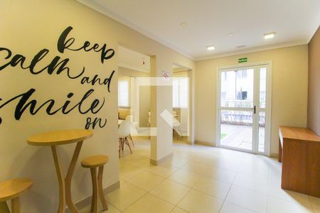 Apartamento para alugar com 40m², 2 quartos e 1 vaga Apartamento para alugar com 40m², 2 quartos e 1 vagaSalão de Festas