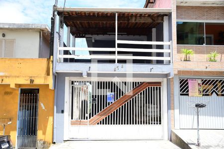 Casa para alugar com 250m², 3 quartos e 2 vagasFachada