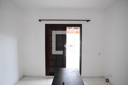 Casa para alugar com 250m², 3 quartos e 2 vagasSuíte