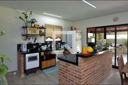 Casa de condomínio à venda com 300m², 5 quartos e 1 vaga Casa de condomínio à venda com 300m², 5 quartos e 1 vagaCozinha