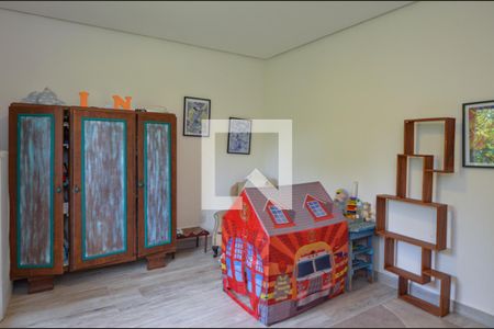 Casa de condomínio à venda com 300m², 5 quartos e 1 vaga Casa de condomínio à venda com 300m², 5 quartos e 1 vagaQuarto 3