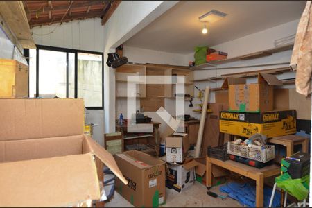 Casa de condomínio à venda com 300m², 5 quartos e 1 vaga Casa de condomínio à venda com 300m², 5 quartos e 1 vagaÁrea comum