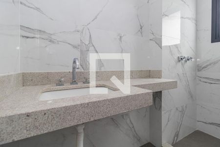 Banheiro de kitnet/studio à venda com 1 quarto, 32m² em Petrópolis, Porto Alegre