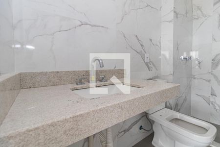 Banheiro de kitnet/studio à venda com 1 quarto, 30m² em Petrópolis, Porto Alegre