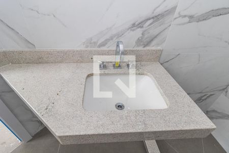 Banheiro de kitnet/studio à venda com 1 quarto, 32m² em Petrópolis, Porto Alegre