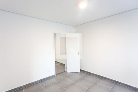 Casa para alugar com 47m², 1 quarto e sem vagasuíte