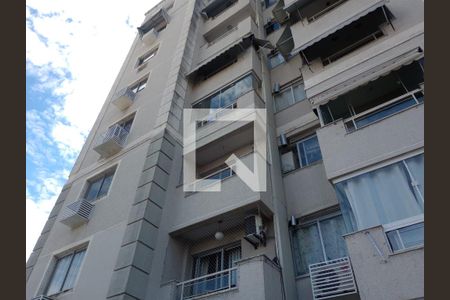 Apartamento para alugar com 52m², 2 quartos e 1 vaga Apartamento para alugar com 52m², 2 quartos e 1 vagaFachada com Placa Quinto Andar