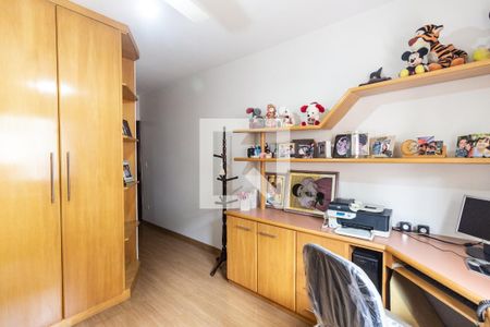 Casa à venda com 170m², 3 quartos e 3 vagas Casa à venda com 170m², 3 quartos e 3 vagasQuarto 3