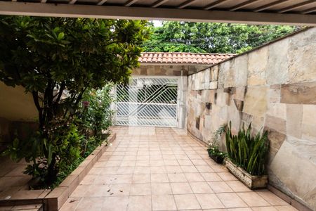 Casa à venda com 170m², 3 quartos e 3 vagas Casa à venda com 170m², 3 quartos e 3 vagasGaragem