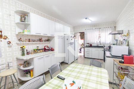 Casa à venda com 170m², 3 quartos e 3 vagas Casa à venda com 170m², 3 quartos e 3 vagasCozinha