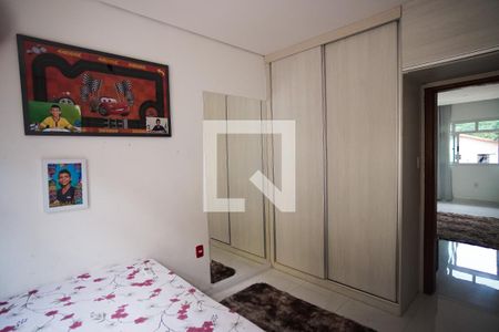 Casa à venda com 180m², 3 quartos e 5 vagasQuarto 2