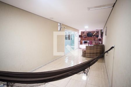 Casa à venda com 180m², 3 quartos e 5 vagasVaranda gourmet