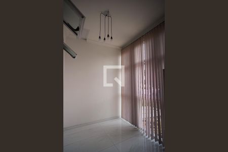 Casa à venda com 180m², 3 quartos e 5 vagasQuarto 3