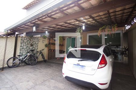 Casa à venda com 180m², 3 quartos e 5 vagasGaragem