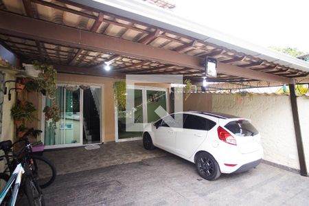 Casa à venda com 180m², 3 quartos e 5 vagasGaragem