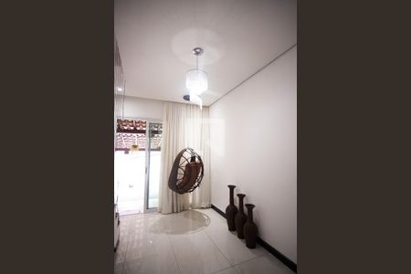 Sala de casa para alugar com 3 quartos, 180m² em Etelvina Carneiro, Belo Horizonte