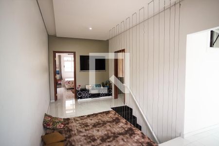 Casa à venda com 180m², 3 quartos e 5 vagasSala 2