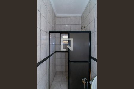 Banheiro de casa para alugar com 2 quartos, 100m² em Jardim Sao Roberto, São Paulo