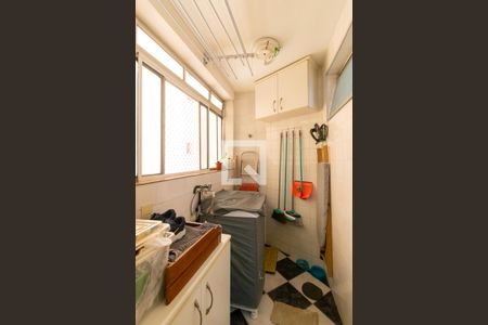 Apartamento à venda com 83m², 3 quartos e 1 vagaÁrea de serviço