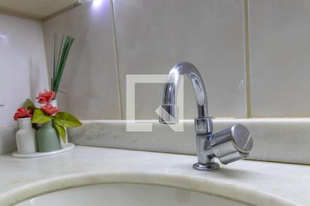 Apartamento à venda com 83m², 3 quartos e 1 vagaBanheiro - Torneira