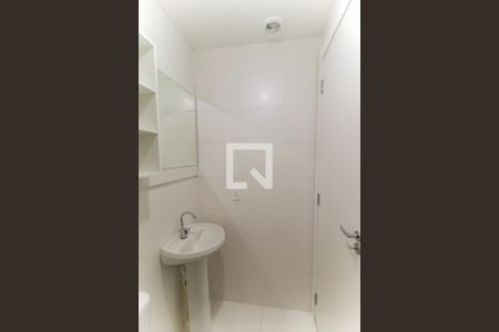 Apartamento para alugar com 33m², 2 quartos e sem vaga Apartamento para alugar com 33m², 2 quartos e sem vagaBanheiro