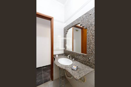 Lavabo de casa à venda com 3 quartos, 254m² em Vila Bela Vista, São Paulo