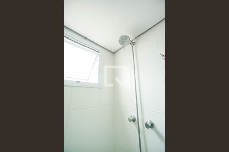 Apartamento à venda com 74m², 3 quartos e 2 vagas Apartamento à venda com 74m², 3 quartos e 2 vagasChuveiro