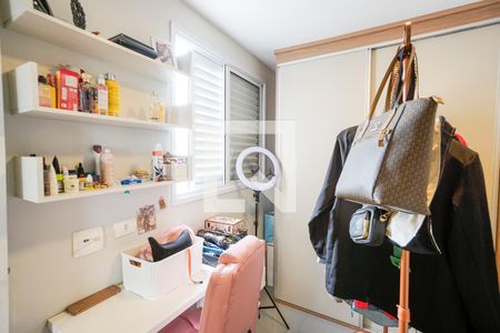 Apartamento à venda com 74m², 3 quartos e 2 vagas Apartamento à venda com 74m², 3 quartos e 2 vagasQuarto 02