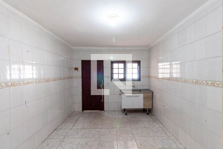 Casa para alugar com 110m², 2 quartos e 8 vagasCozinha