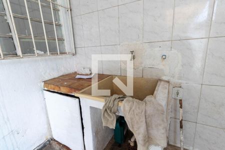 Casa para alugar com 110m², 2 quartos e 8 vagasLavanderia