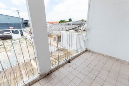 Casa para alugar com 110m², 2 quartos e 8 vagasVaranda