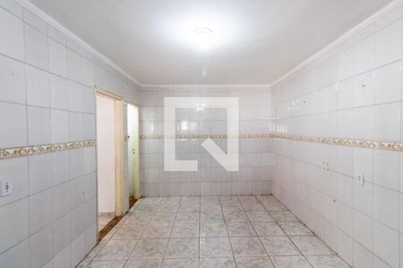 Casa para alugar com 110m², 2 quartos e 8 vagasCozinha