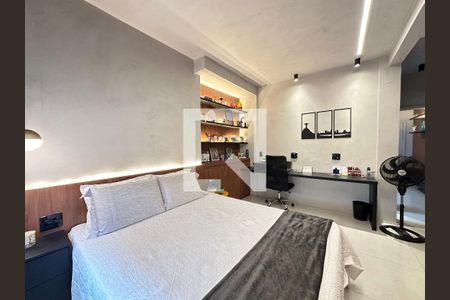 Quarto 1 de apartamento para alugar com 2 quartos, 130m² em Sagrada Família, Belo Horizonte