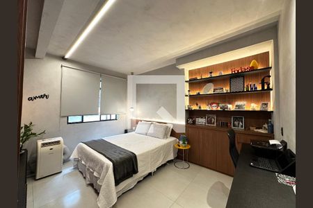 Quarto 1 de apartamento para alugar com 2 quartos, 130m² em Sagrada Família, Belo Horizonte