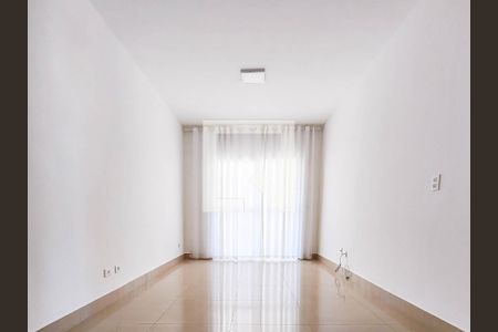 Sala de apartamento para alugar com 2 quartos, 66m² em Centro, Jacareí