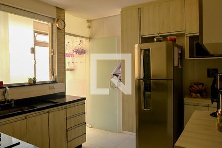 Apartamento à venda com 67m², 2 quartos e 1 vagaCozinha 