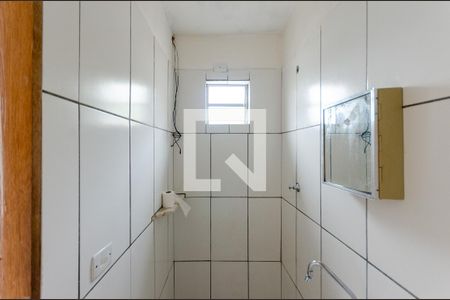 Banheiro de casa para alugar com 1 quarto, 32m² em Jardim Peri, São Paulo