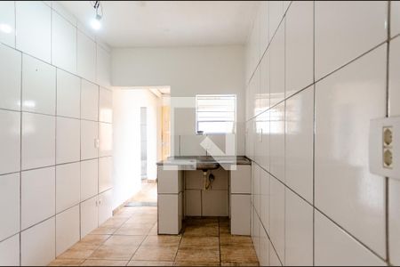 Cozinha de casa para alugar com 1 quarto, 32m² em Jardim Peri, São Paulo