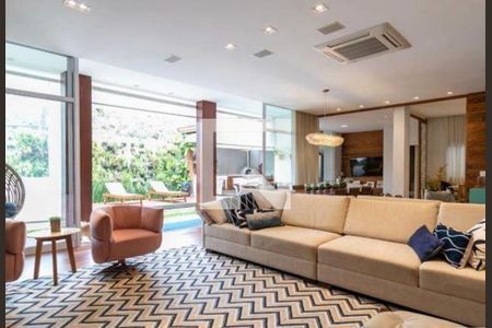 Casa à venda com 4 quartos, 819m² em Jardim Cordeiro, São Paulo